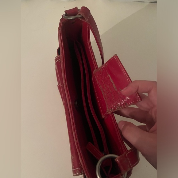 Bold red 90s/Y2K purse - Picture 3 of 3